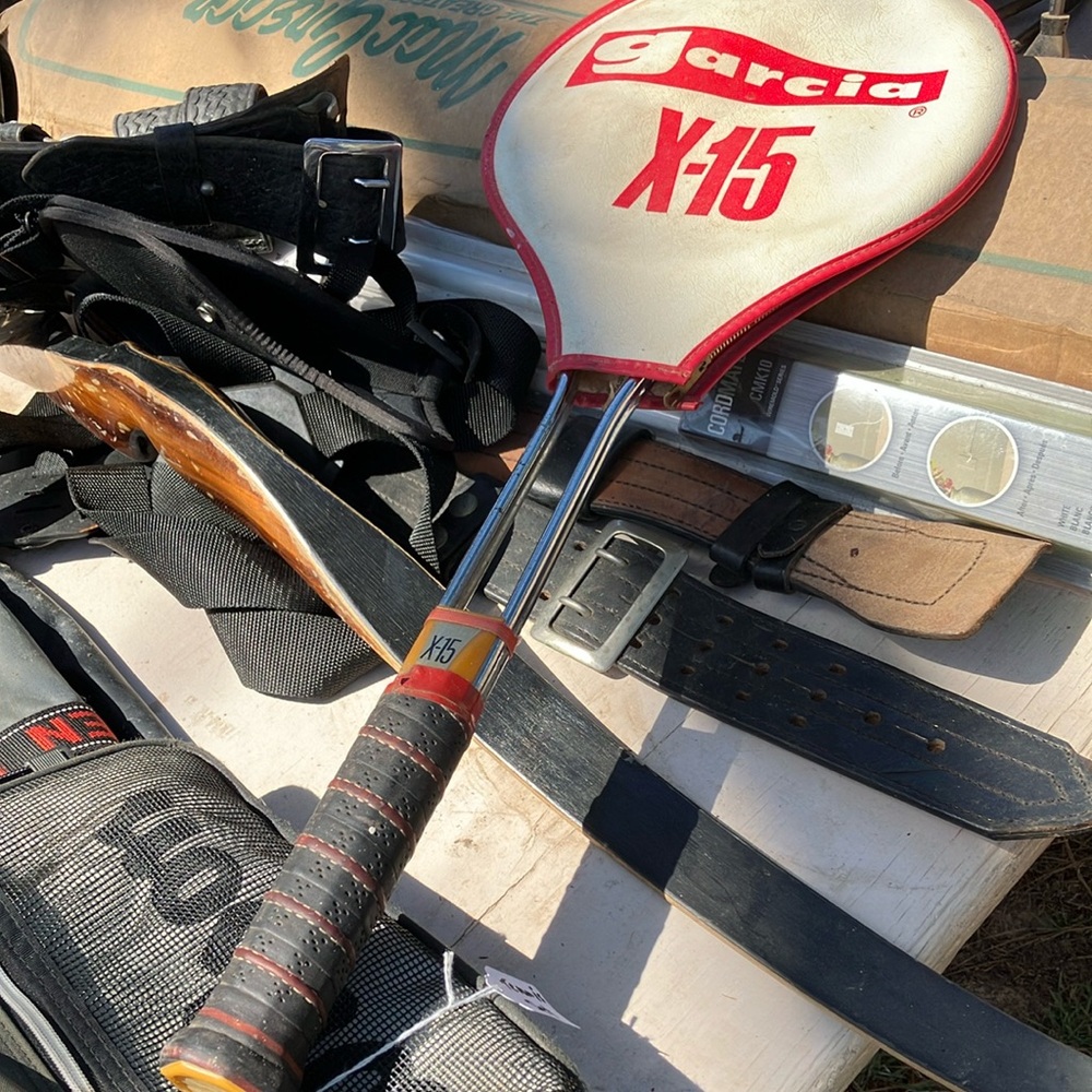 Garcia X-15 Aluminum Metal Tennis Racket with Red and White Design - Picture 2 of 7